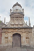 Cambridge, Gate of Honour, Gonville & Caius College.